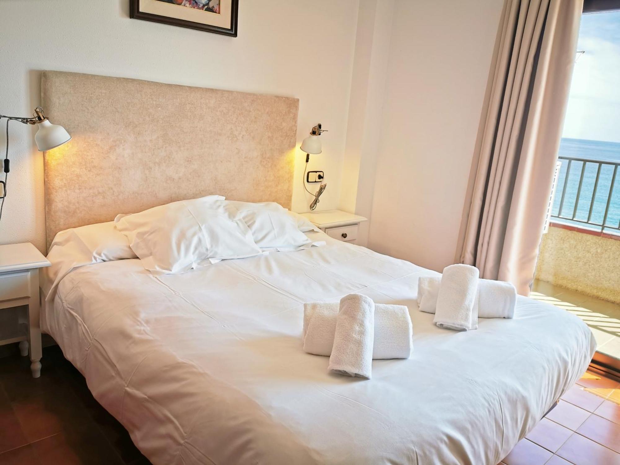 Apartaments Primera Linea Torre Valentina Sant Antoni De Calonge Zimmer foto
