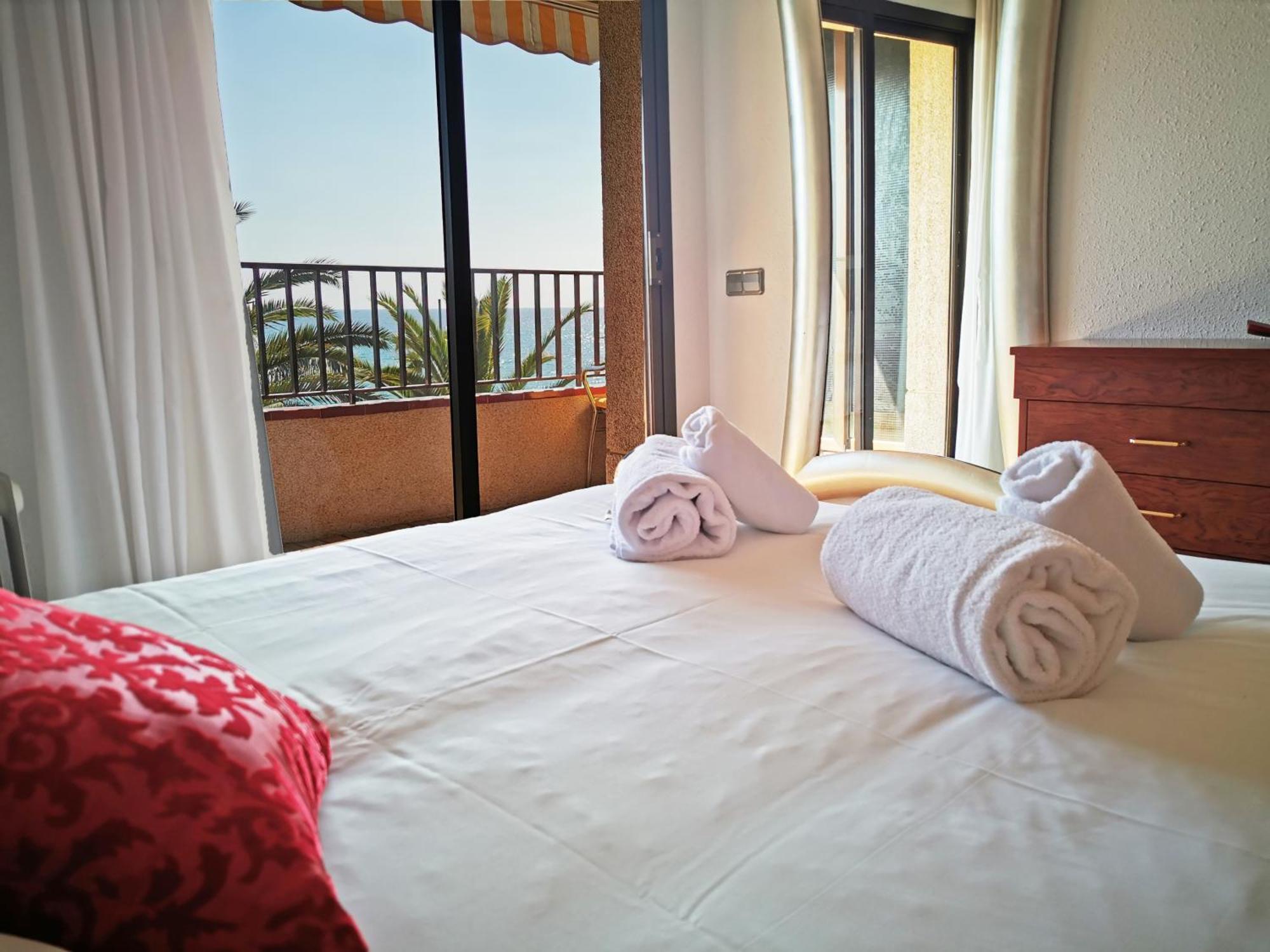 Apartaments Primera Linea Torre Valentina Sant Antoni De Calonge Zimmer foto